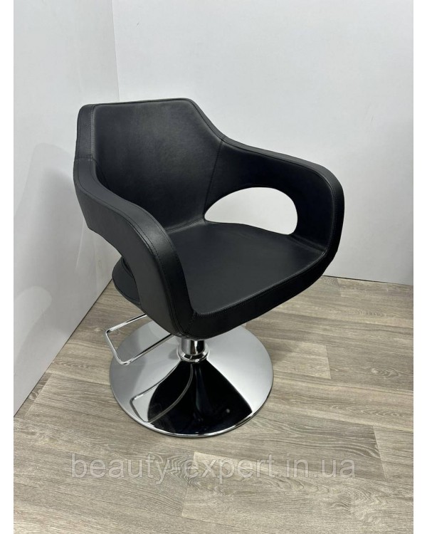 Парикмахерское кресло гидравлическое для салона красоты черном цвете Style Black Парикмахерское кресло гидравлическое для салона красоты черном цвете Style Black