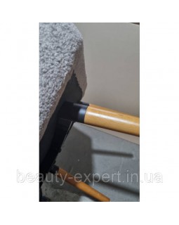 М'яке сіре крісло для відвідувачів Флор з високою спинкою на дерев'яних ніжках-foto4