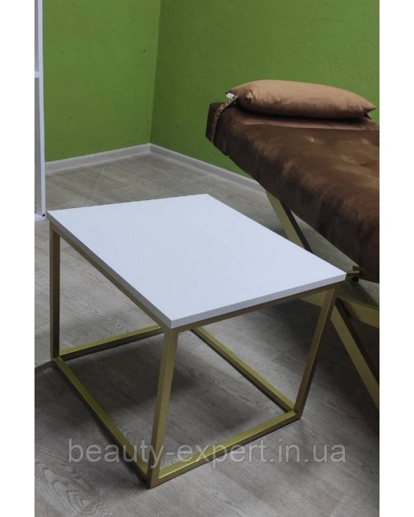 Журнальный столик на металлических ножках (55*50*h45см) для клиентов салона красоты Мини ВR-01 Журнальный столик на металлических ножках (55*50*h45см) для клиентов салона красоты Мини ВR-01