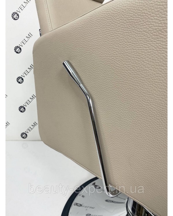 Крісло чоловіче для барбершопу BARBER POLO перукарські крісла з підголівником BarberShop VM 06