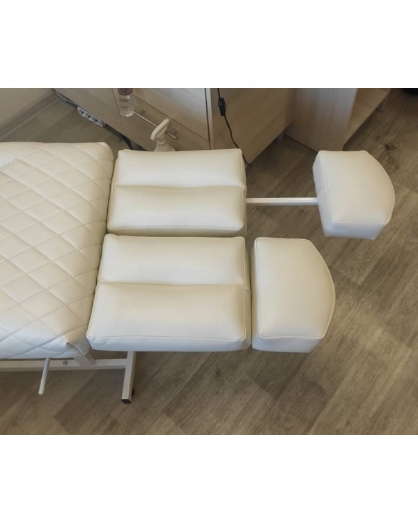 Косметологічна педикюрная кушетка для педикюру, татуажу депіляції універсальне крісло-кушетка Bona