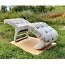 Анатомічний лежак-кушетка Comfort зручно для нарощування вій татуажу