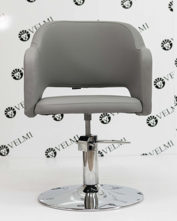Крісло клієнта салону краси перукарське на гідравліці MONIKA VM821 Диск хром Крісло клієнта салону краси перукарське на гідравліці MONIKA VM821 Диск хром