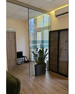 Вітрина для салону та кабінету косметолога ВІТ-01 скляні полички з LED-підсвічуванням-foto3