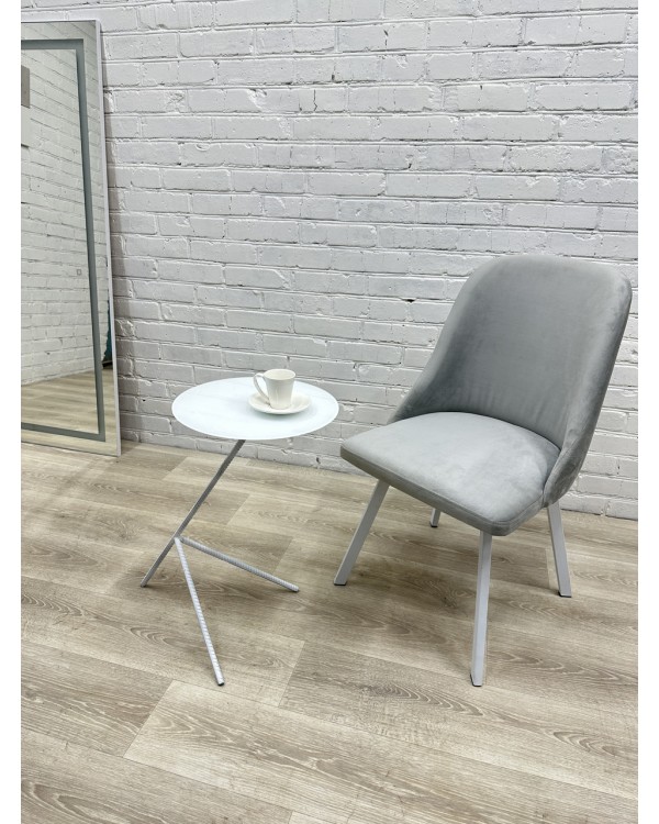 Кофейный столик MR-СМ_loft-21 с круглой стеклянной столешницей для клиентской зоны Кофейный столик MR-СМ_loft-21 с круглой стеклянной столешницей для клиентской зоны