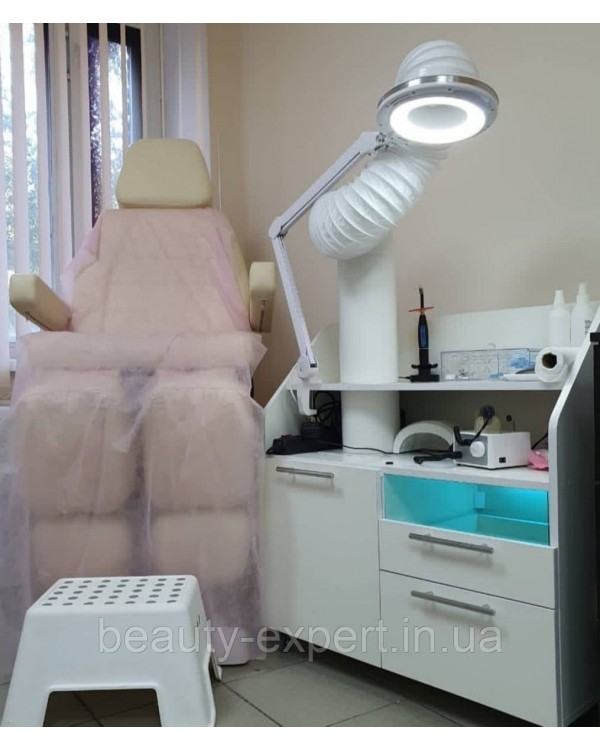 Професійна потужна витяжка для педикюру з мобільною тумбою UNIVERSAL + LED-підсвічування + бактерицидна лампа Професійна потужна витяжка для педикюру з мобільною тумбою UNIVERSAL + LED-підсвічування + бактерицидна лампа