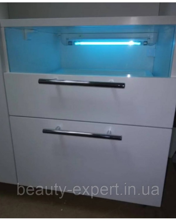 Професійна потужна витяжка для педикюру з мобільною тумбою UNIVERSAL + LED-підсвічування + бактерицидна лампа Професійна потужна витяжка для педикюру з мобільною тумбою UNIVERSAL + LED-підсвічування + бактерицидна лампа